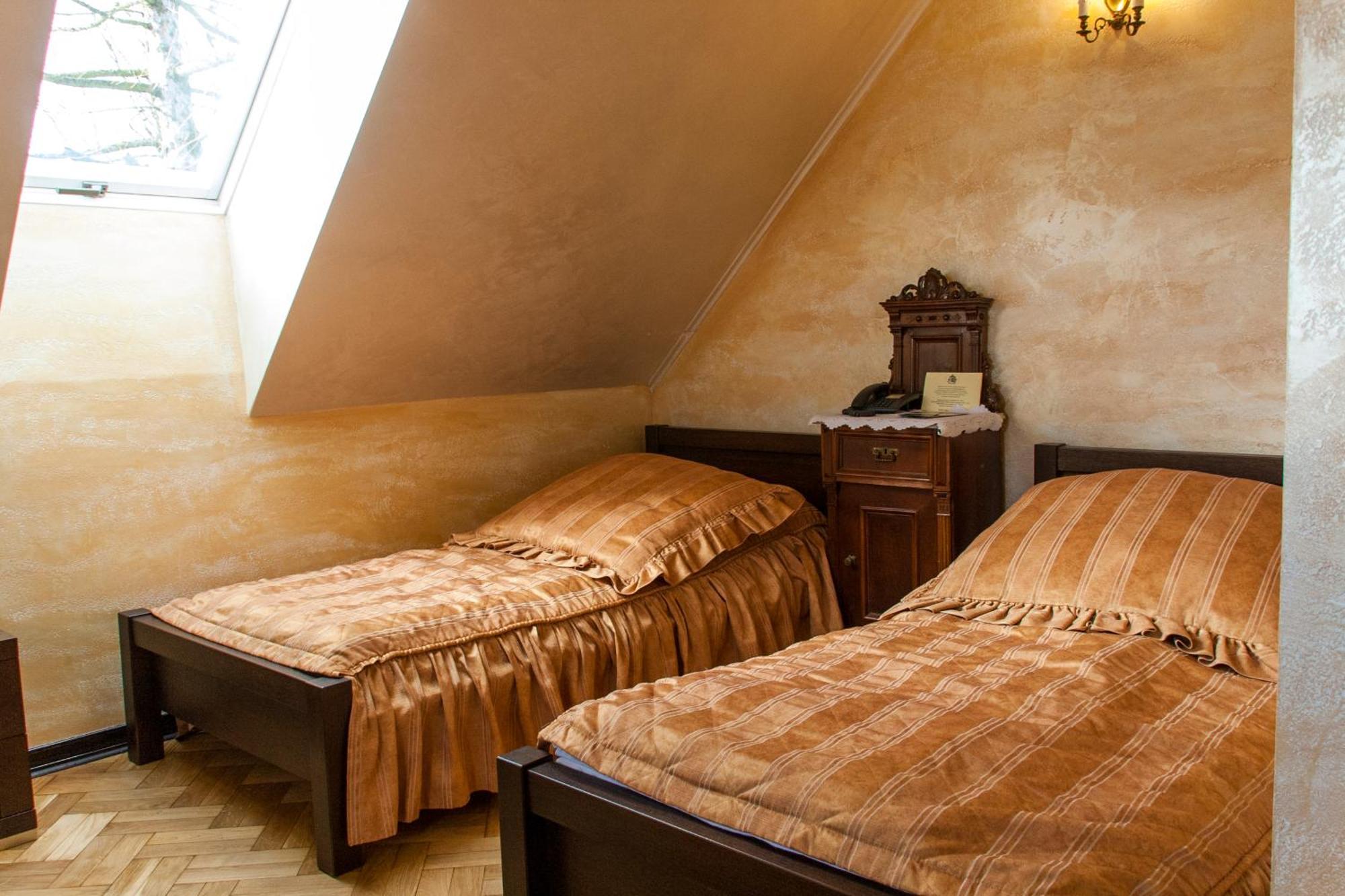 Bed and Breakfast Dwór Anna Ciecierzyn Pokój zdjęcie