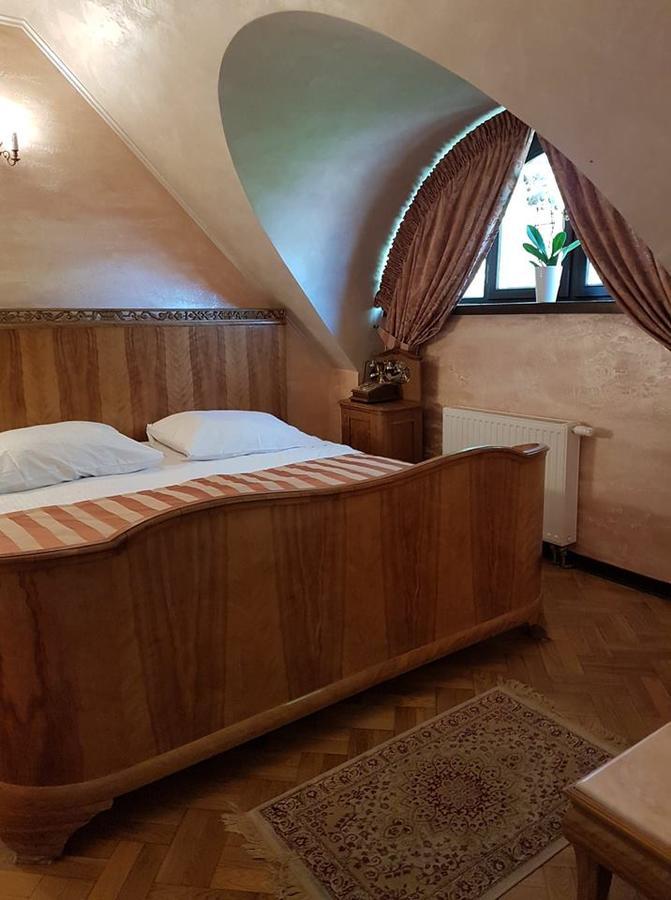 Bed and Breakfast Dwór Anna Ciecierzyn Zewnętrze zdjęcie